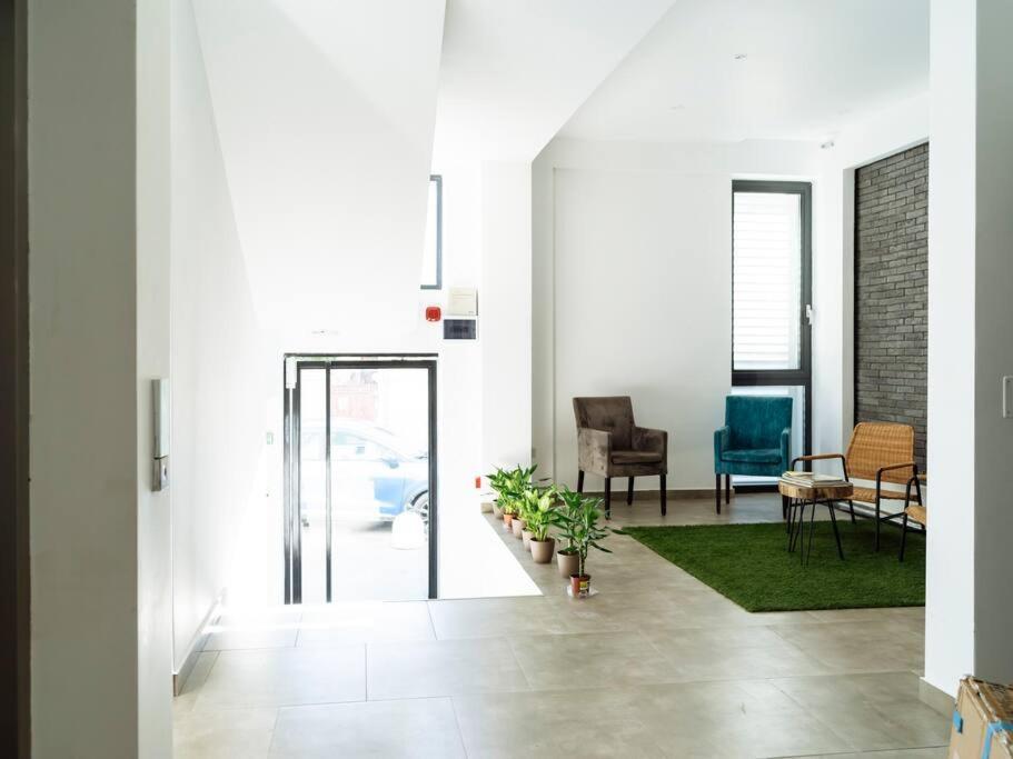 Central 5 Apartment - New Building & Parking Букурещ Екстериор снимка