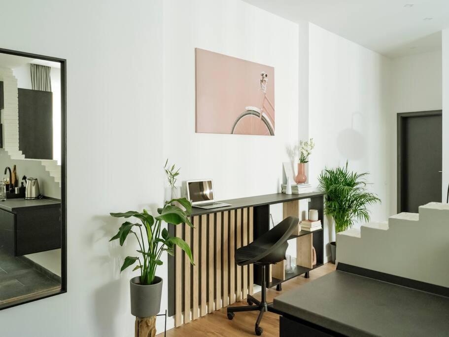 Central 5 Apartment - New Building & Parking Букурещ Екстериор снимка